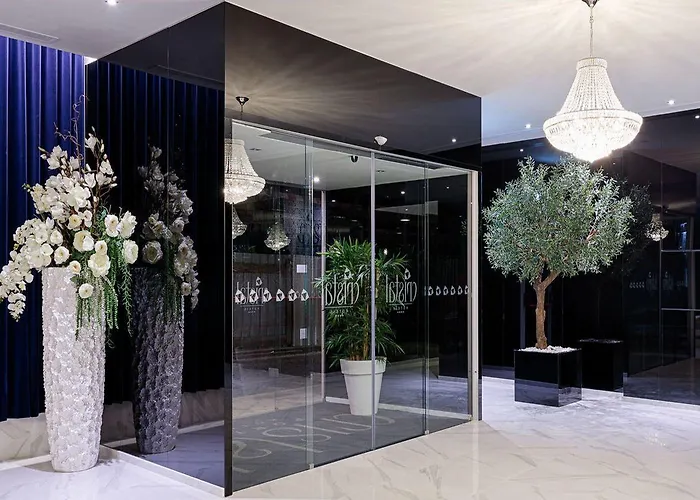 크리스탈 포르토 4*