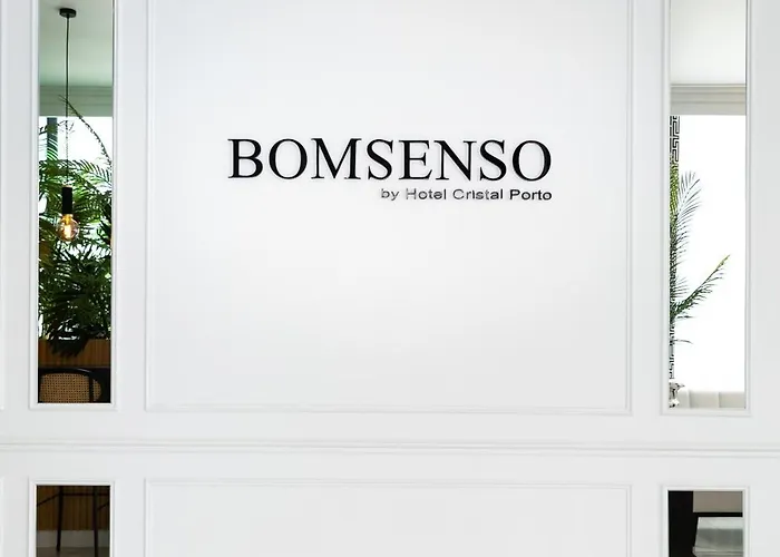 Cristal מלון פורטו