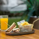 Hotel Cristal 4*
